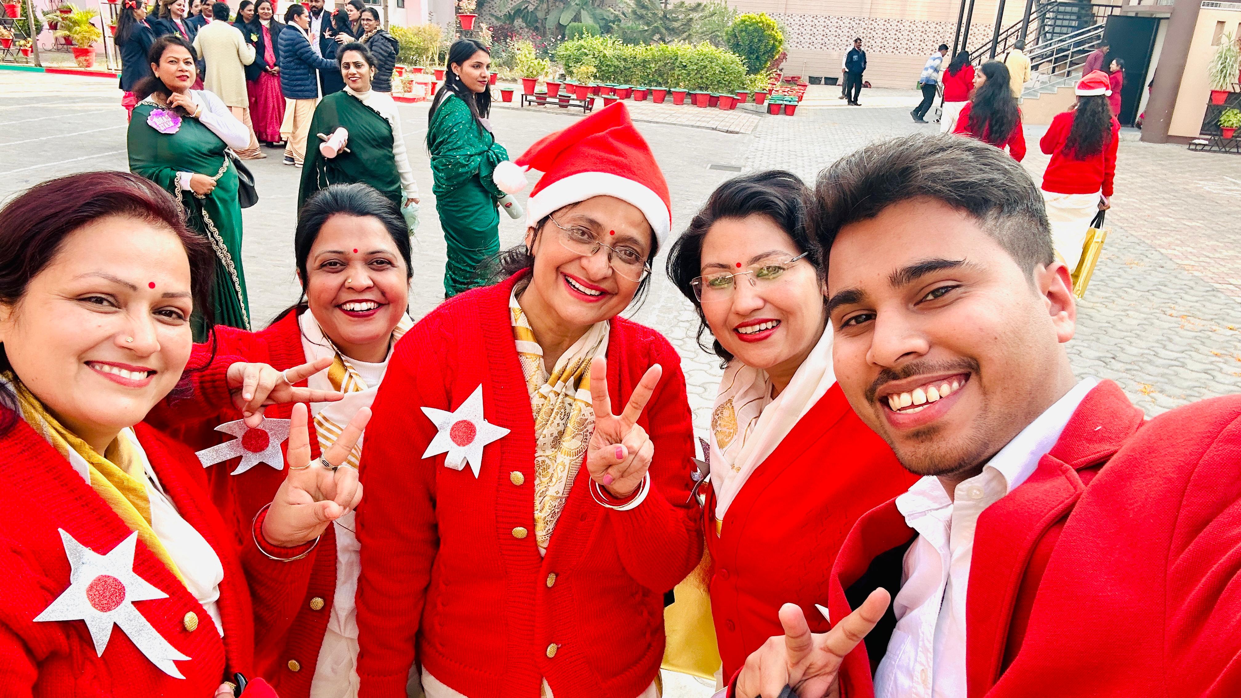 Inter-School Teachers’ Carol Singing Competition – “Beats of Bethlehem”